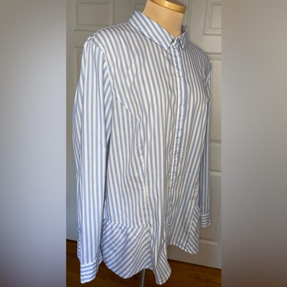 Blue and White Striped Women’s Shirt Size EU 46 US 14, Casual